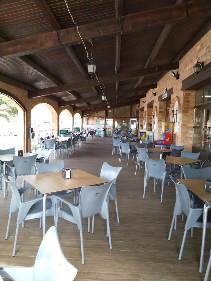 Hotel-Restaurante La Sima Castillo de Garcimuñoz المظهر الخارجي الصورة
