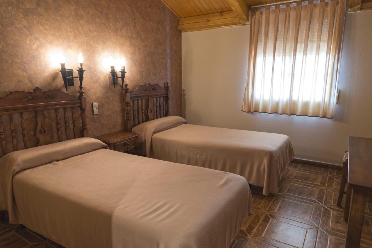 Hotel-Restaurante La Sima Castillo de Garcimuñoz المظهر الخارجي الصورة